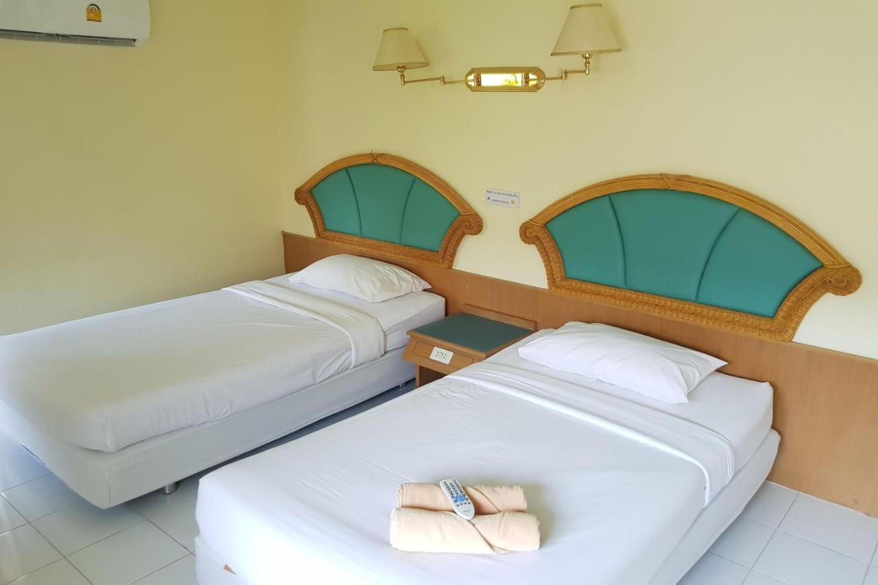 Talekaew Resort Sha Phitsanulok Exterior foto