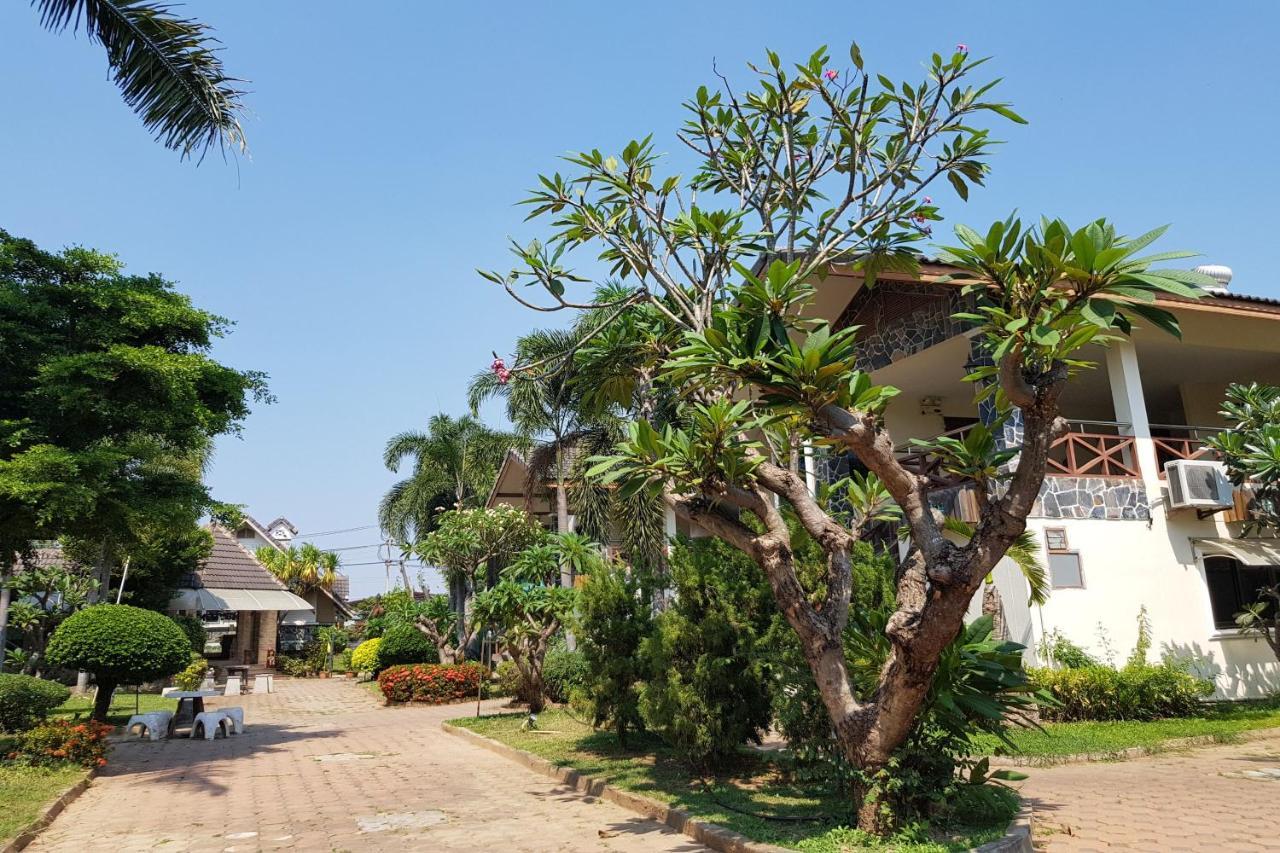 Talekaew Resort Sha Phitsanulok Exterior foto